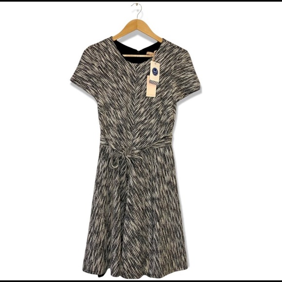 Anthropologie Hutch Dress NWT Avery Fit & Flare Black White Size M BEAUTIFUL! - Picture 2 of 11